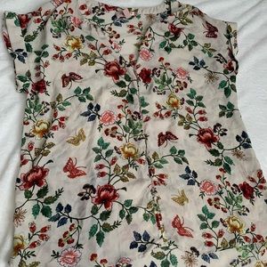 Cream Dress short Sleeve with flowers and butterfly